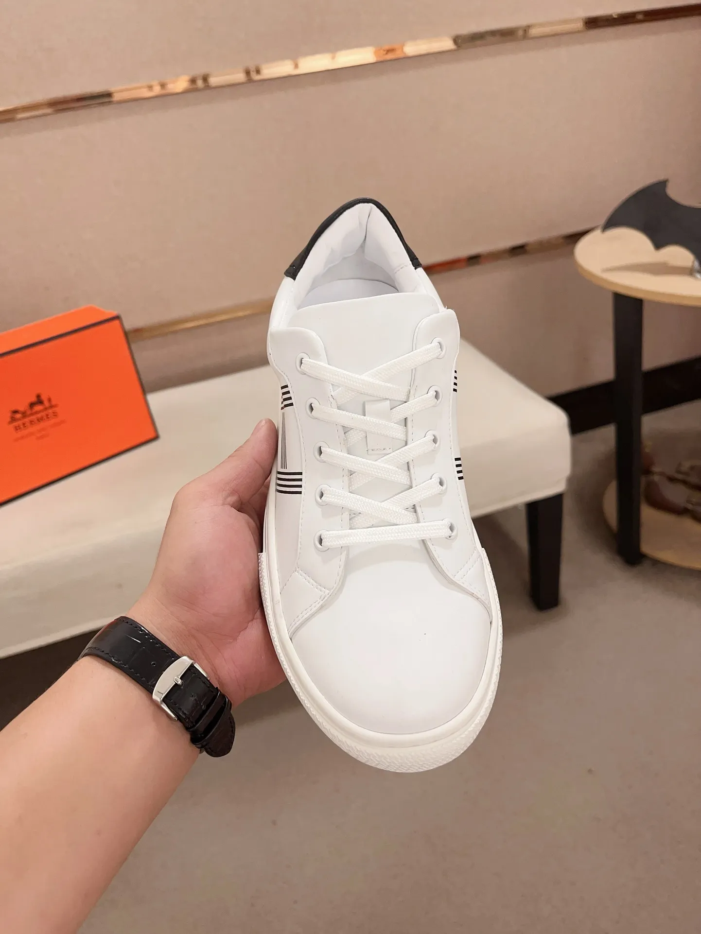 Men's clothing and shoes💰: 400💰《HERMES》【Classic Original Version】Hermès; Top 🔝 Purchasing Agency 🔍🔍Latest 🇺🇸Sold simultaneously at counters, original imported from Italy ▲▲Cow leather▲ ▲Exquisite workmanship (Italian 🇮🇹imported water-dyed 🐂cowhide lining) sole: original sole provided by the original factory, ⚠️exclusive double-layer activity·TPR·rubber·combined molded outsole; Code number: 36-44 (45/46 can be customized, non-refundable)